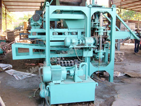 Máy sản xuất 08